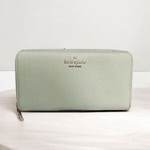 ‼️SOLD‼️Kate Spade Leila Large Continental Wallet‼️SOLD‼️